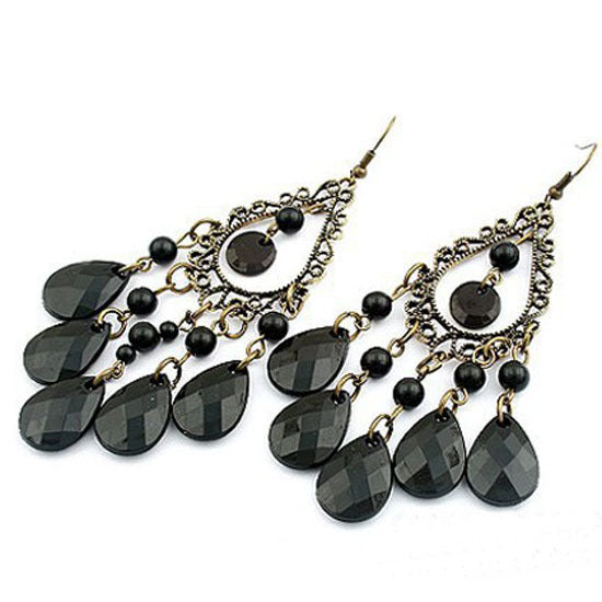 Retro Fashion Hollow Earrings